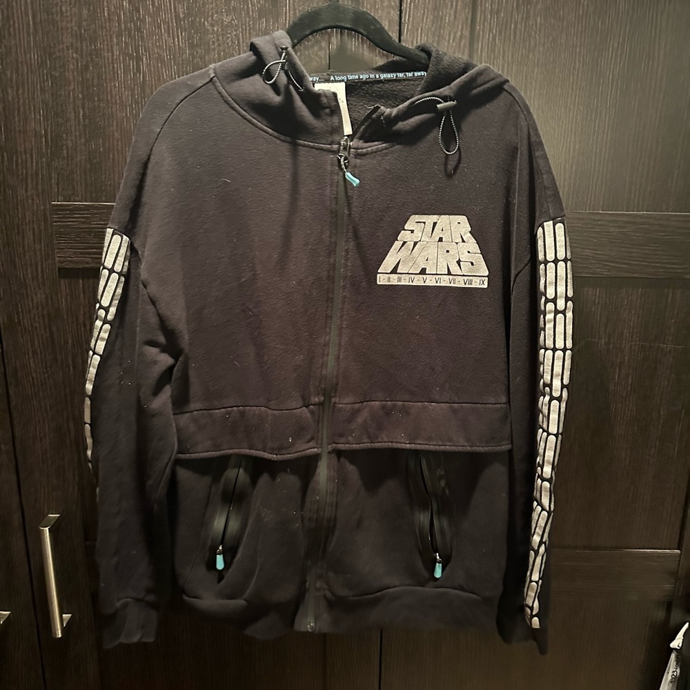 Disney parks Star Wars sweatshirt​